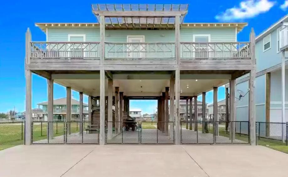 The Beach House Home Crystal Beach Exterior photo